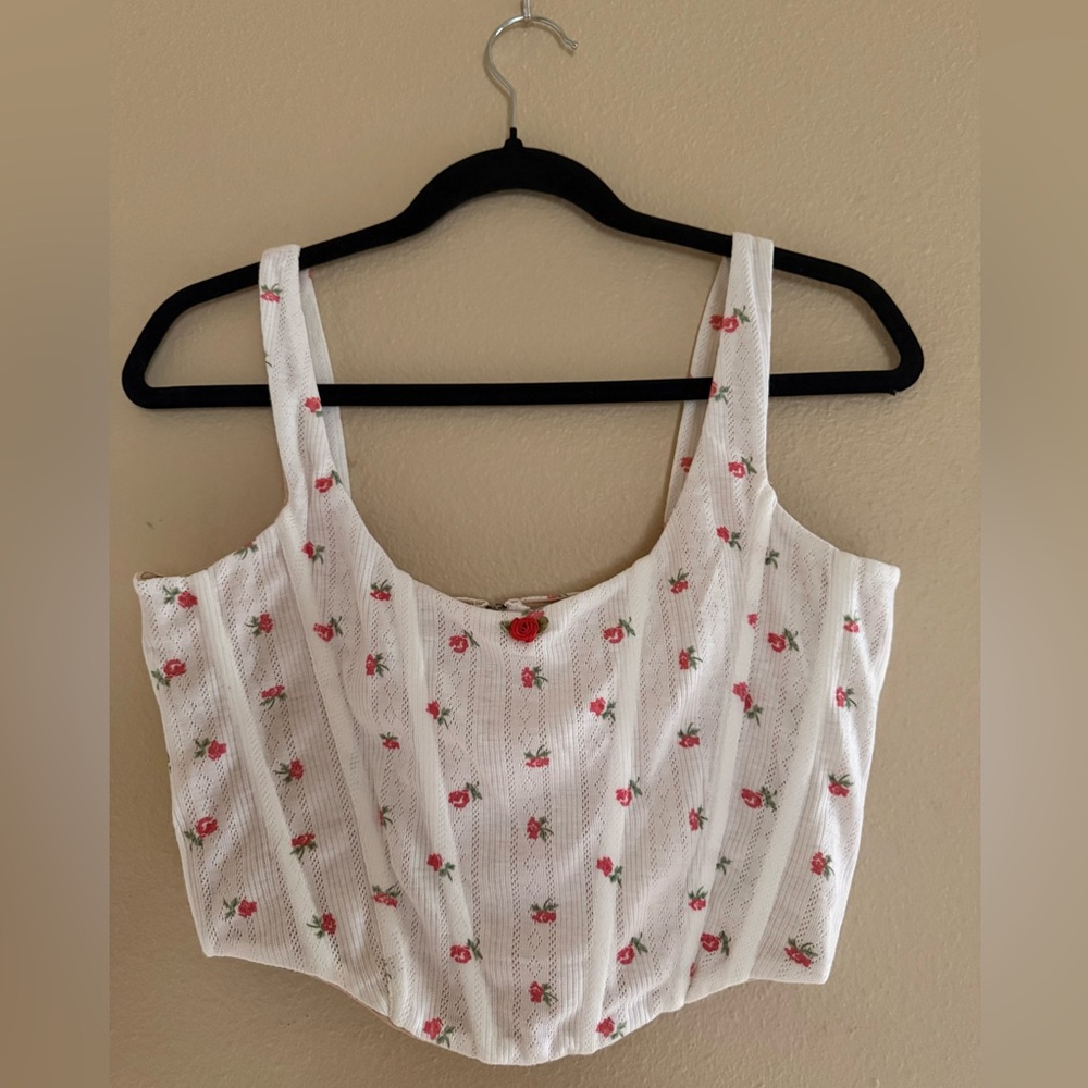 With Jean Ivory Crop Top with Red Floral Pattern size M